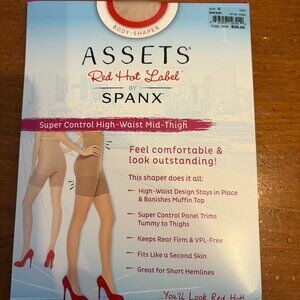 NWT Assets Red Hot Label SPANX Barest Super Control Body Shaper 6 F high-waist